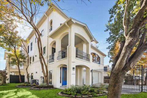 Photo of 4701 Inker Street, Houston, TX 77007 (MLS # 16997567)