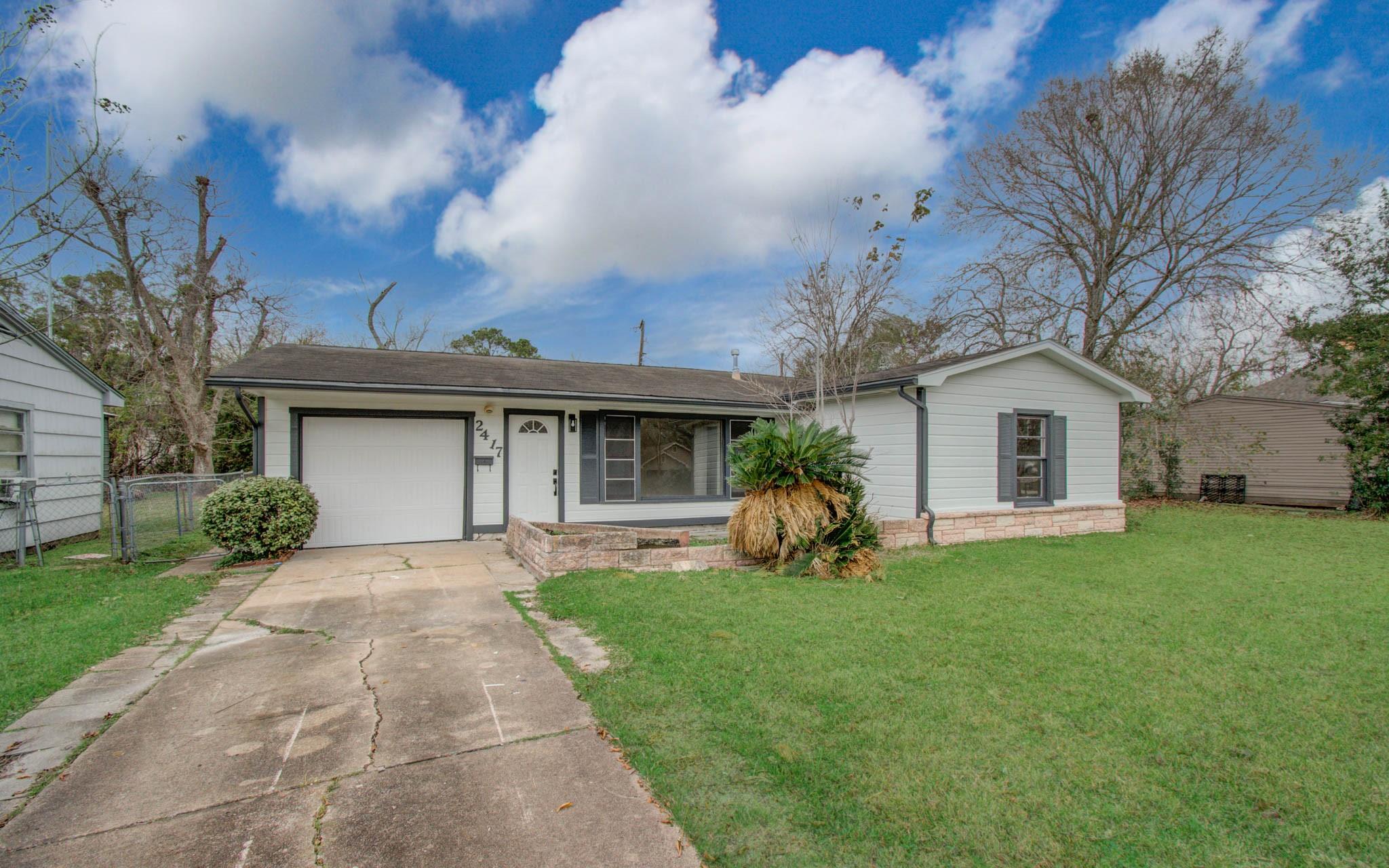 2417 Pecan Street