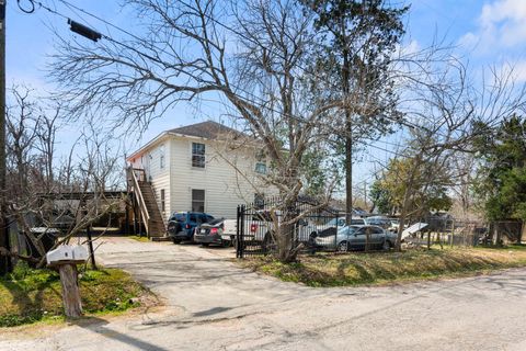 Photo of 2444 Margaret Street #A, Houston, TX 77093 (MLS # 29756925)