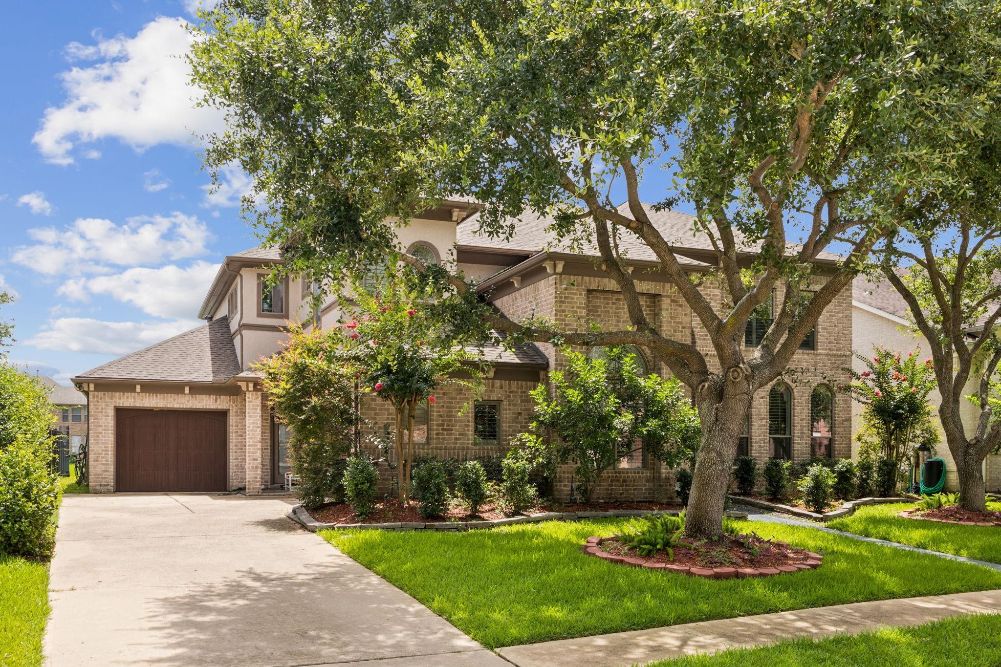 934 Poydras Street