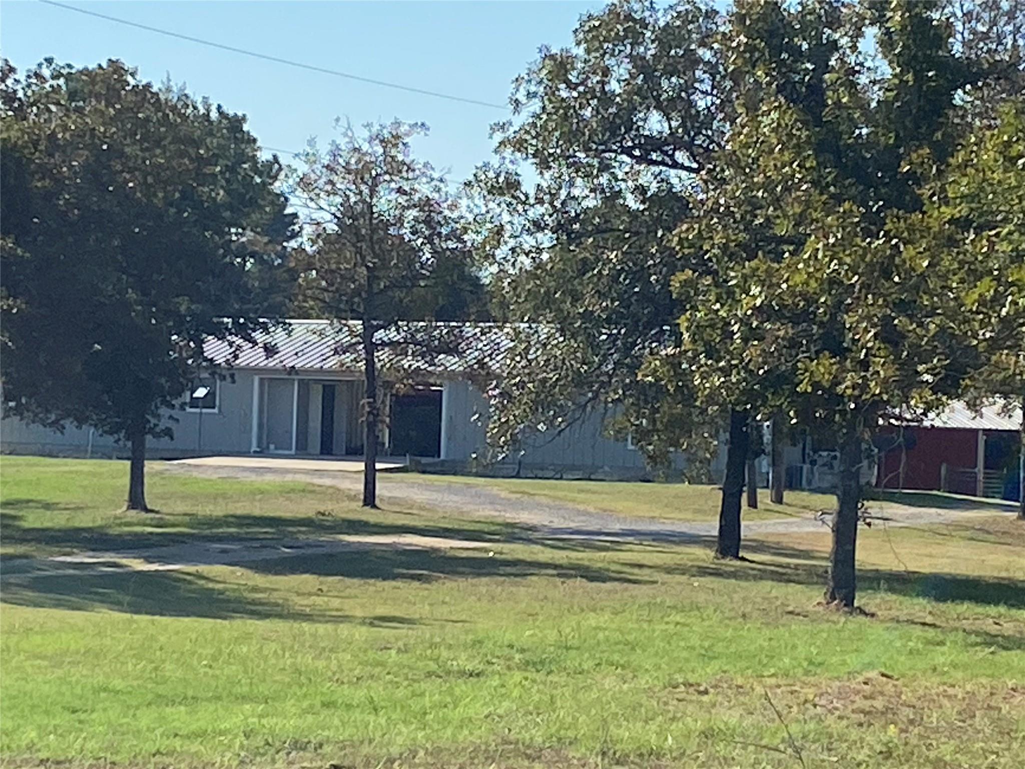 8712 County Road 417