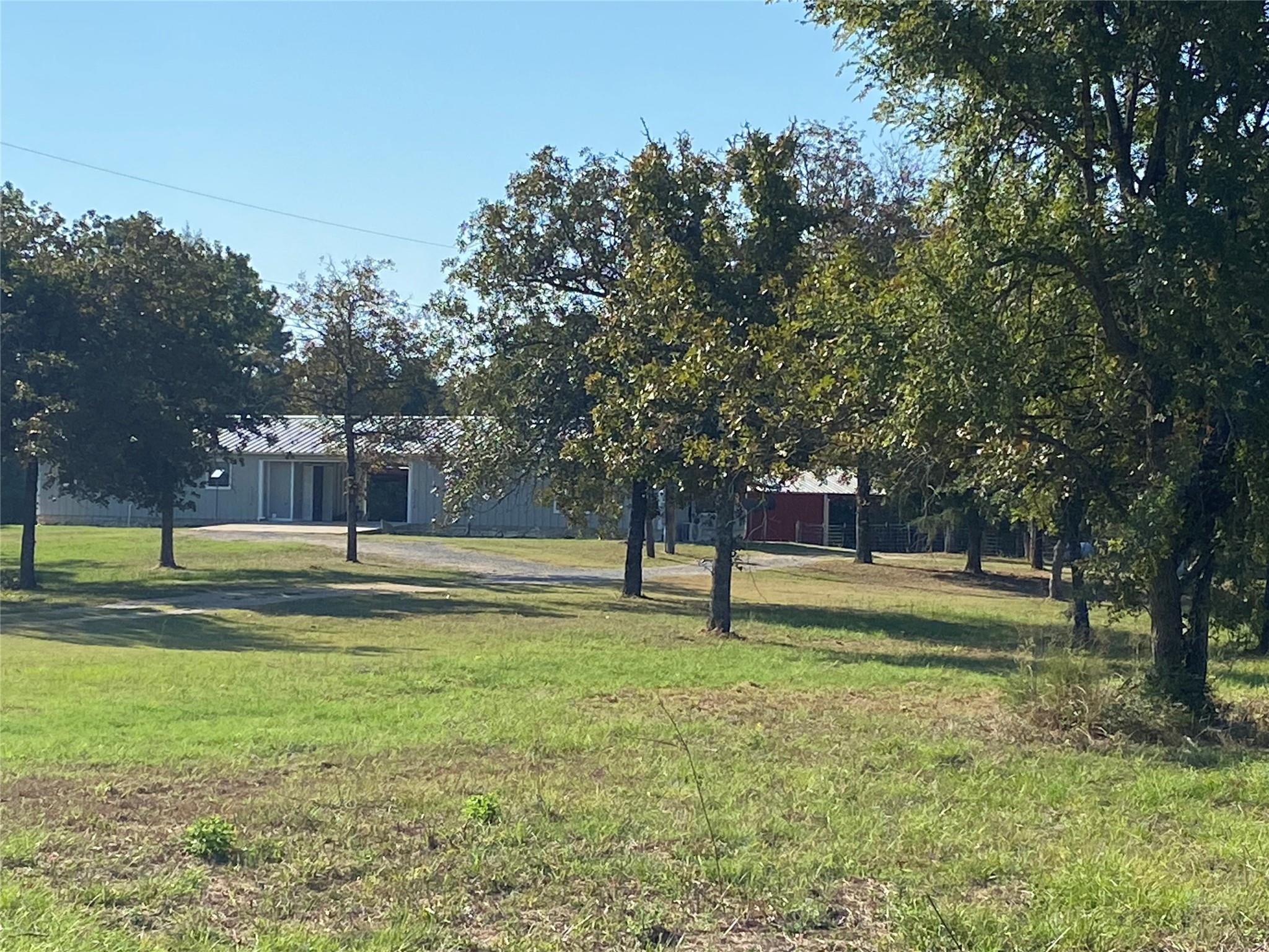 8712 County Road 417