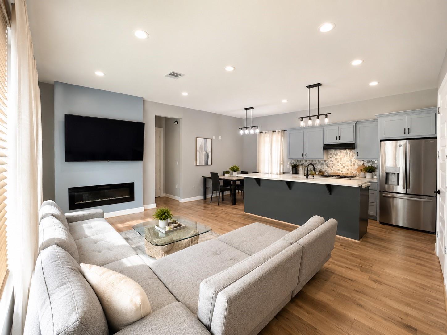 8422 Lanewood Drive