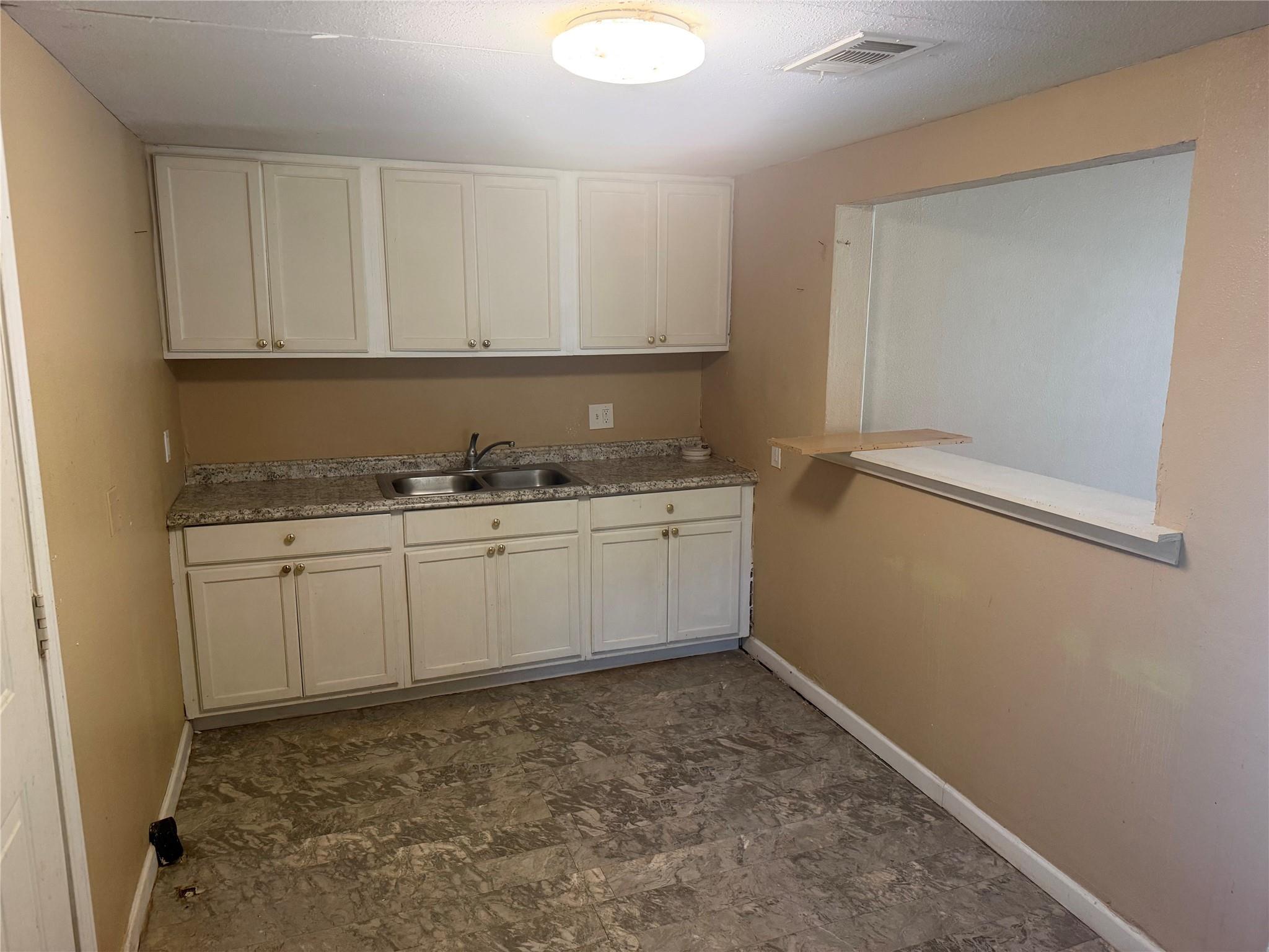 1510 W Talmage St ByPass
