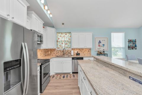 Tiny photo for 4019 Ector Drive, Galveston, TX 77554 (MLS # 18598802)