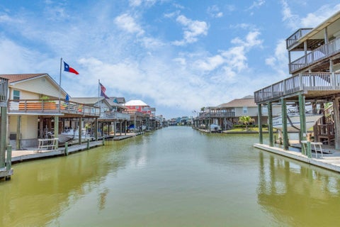 Tiny photo for 4019 Ector Drive, Galveston, TX 77554 (MLS # 18598802)