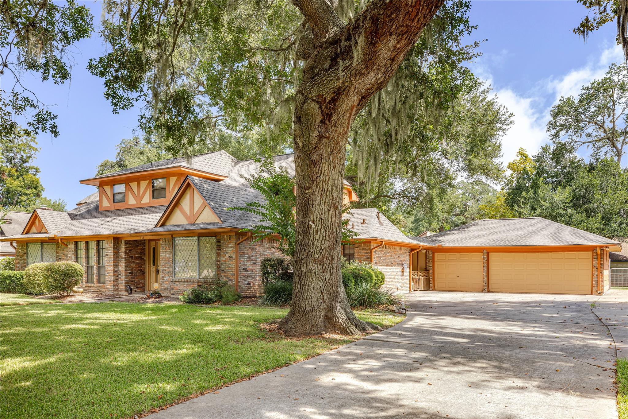 118 Arrowwood Street