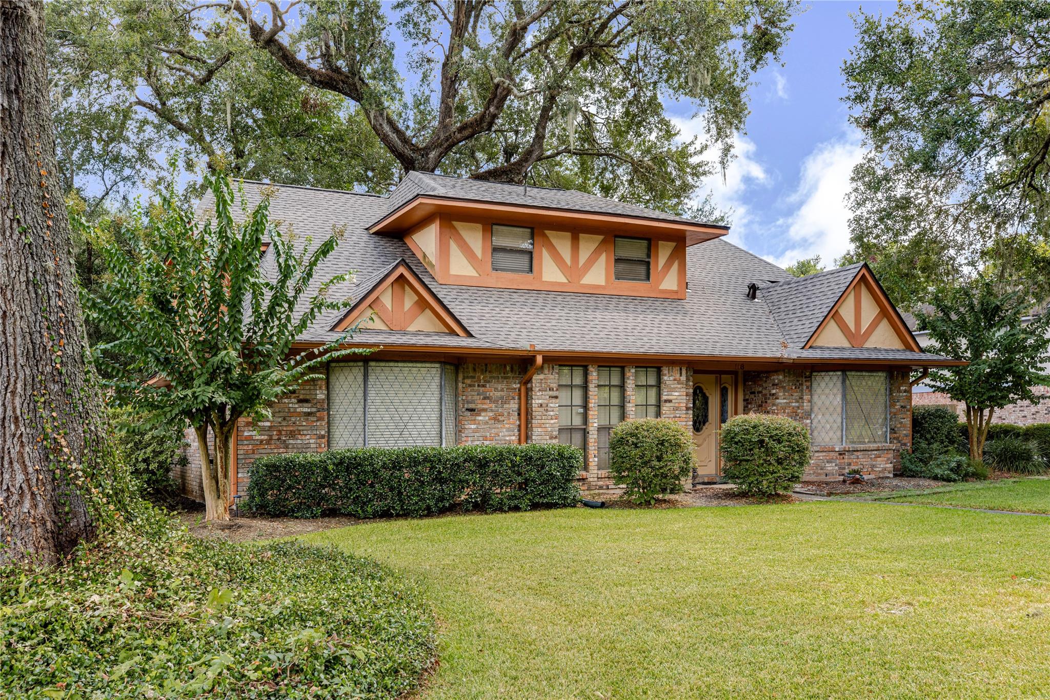 118 Arrowwood Street