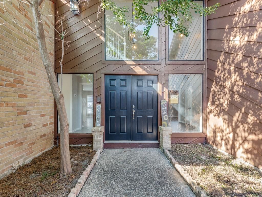 Photo of 105 Old Bridge Lake, Houston, TX 77069 (MLS # 10718933)