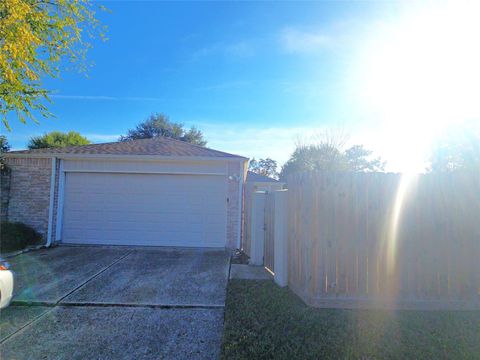 Photo of 10935 Indian Vista Drive, Houston, TX 77064 (MLS # 88529070)