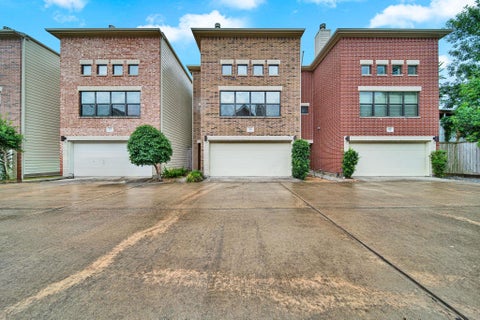 Photo of 650 Westcross Street #56, Houston, TX 77018 (MLS # 9149340)