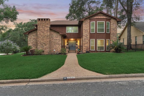 Photo of 660 Hillcrest Drive, Huntsville, TX 77340 (MLS # 92537217)
