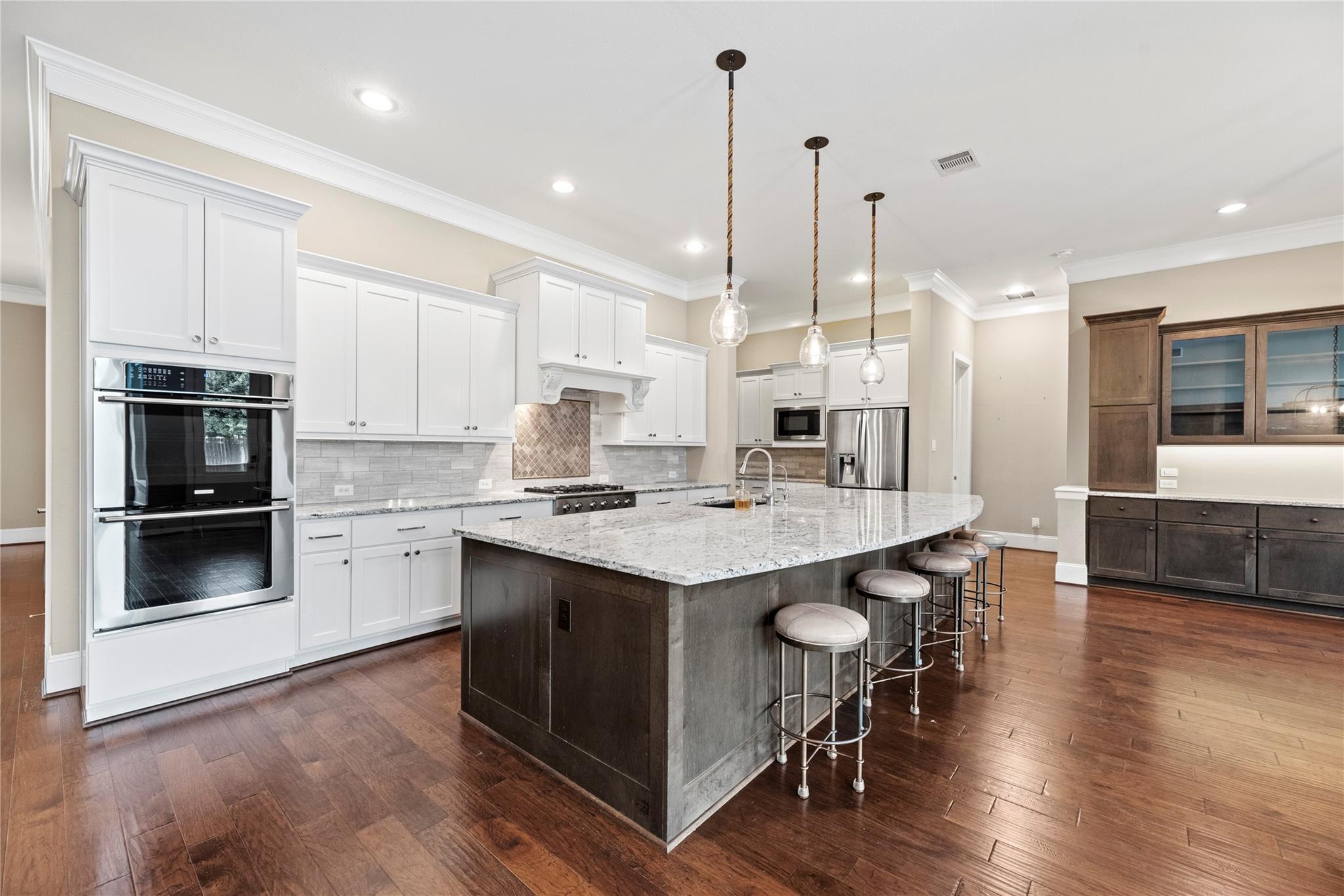 2915 Fairmont Ridge Lane