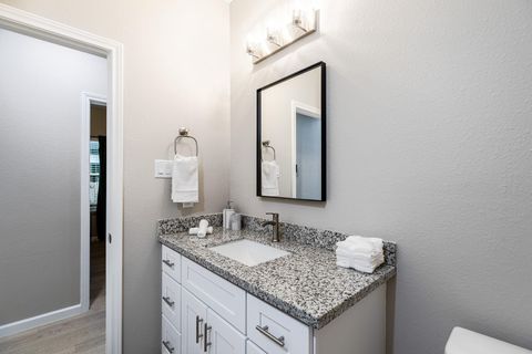 Tiny photo for 4661 Clover Street #B, Houston, TX 77051 (MLS # 62582108)