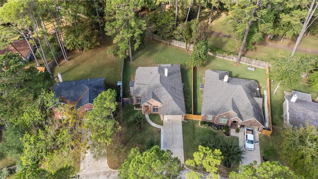 Photo of 3905 Aspen Drive, Montgomery, TX 77356 (MLS # 33590986)