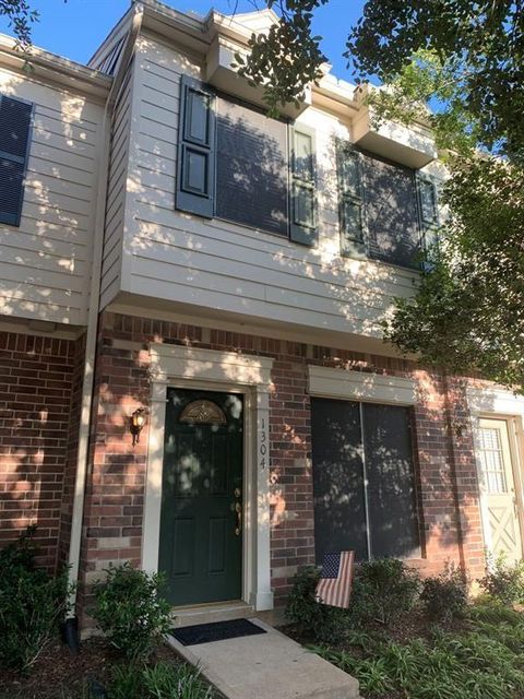 Photo of 2910 Grants Lake Boulevard #1304, Sugar Land, TX 77479 (MLS # 48391534)
