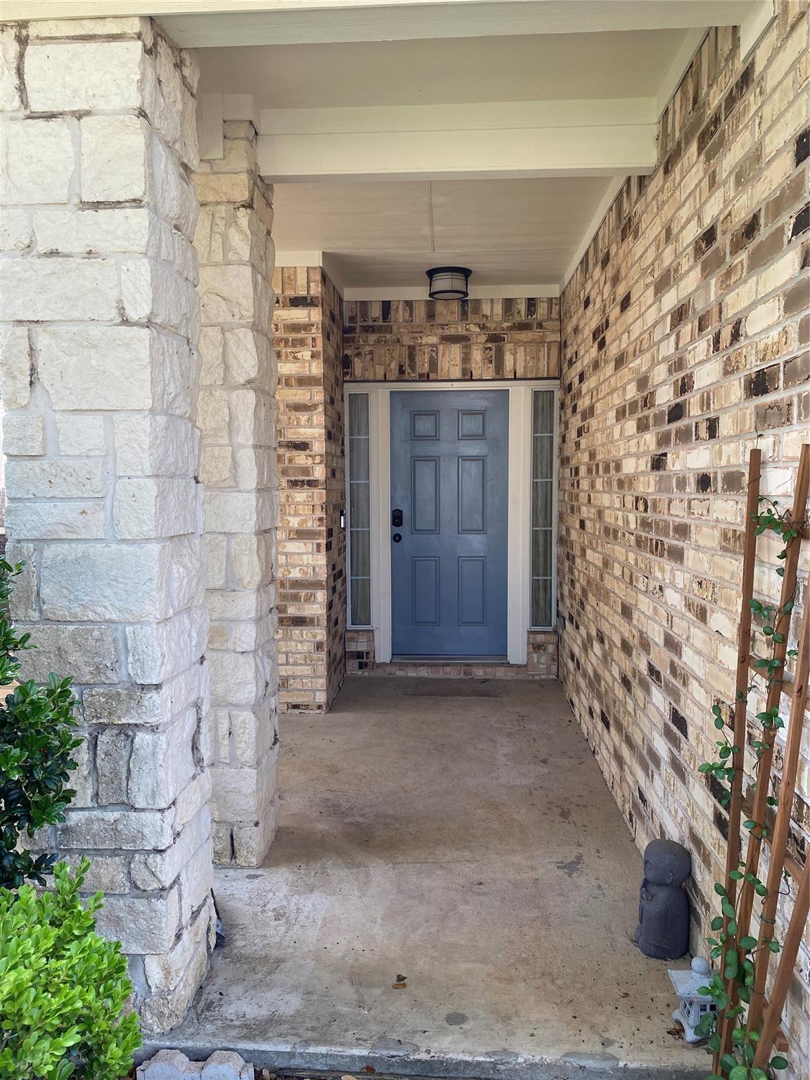 2714 Orchard Creek Lane