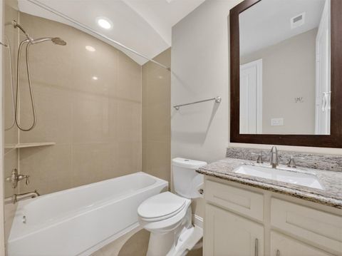 Tiny photo for 2810 Capitol Street, Houston, TX 77003 (MLS # 16444084)