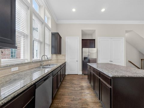 Tiny photo for 2810 Capitol Street, Houston, TX 77003 (MLS # 16444084)