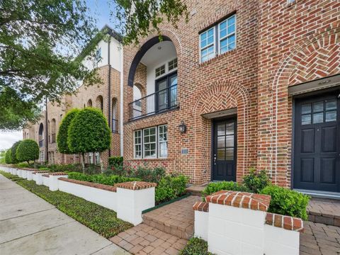 Tiny photo for 2810 Capitol Street, Houston, TX 77003 (MLS # 16444084)