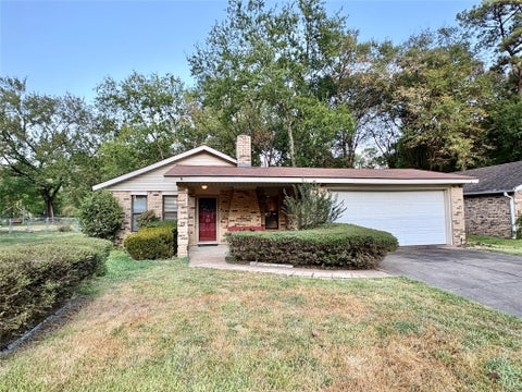 Photo of 118 Whistle Hollow Street, Lufkin, TX 75904 (MLS # 77460928)