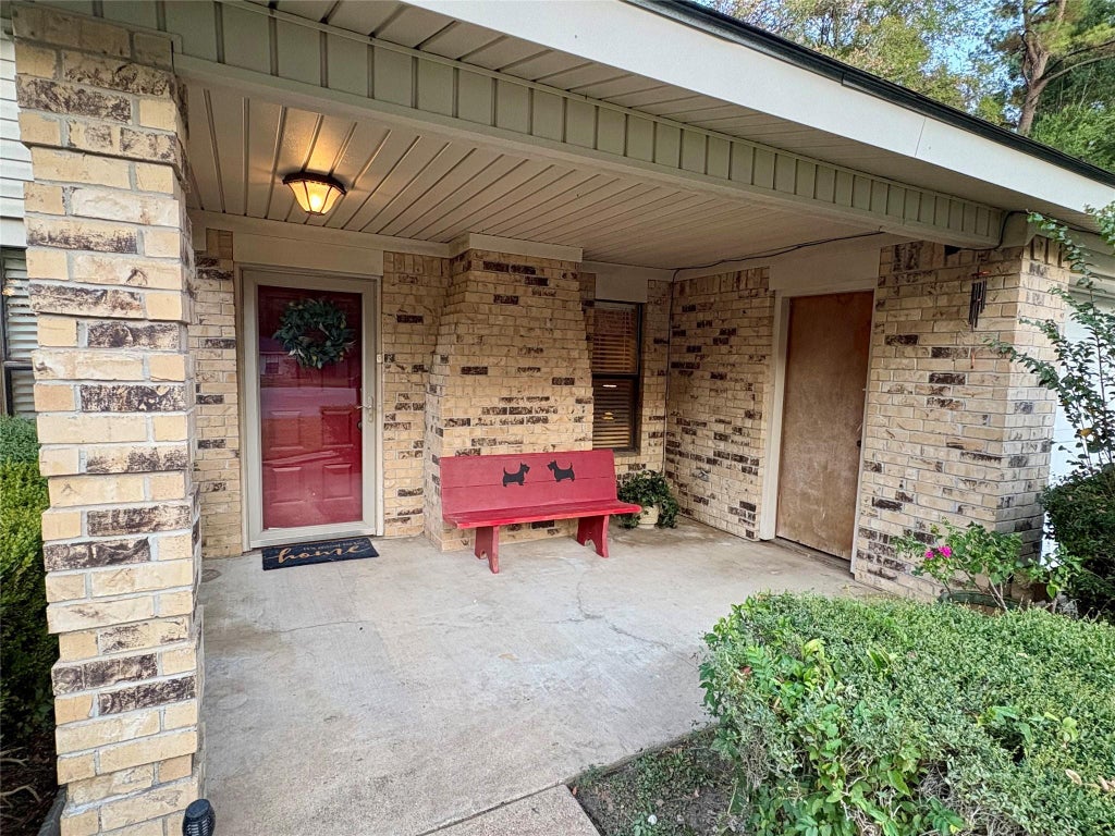 Photo of 118 Whistle Hollow Street, Lufkin, TX 75904 (MLS # 77460928)