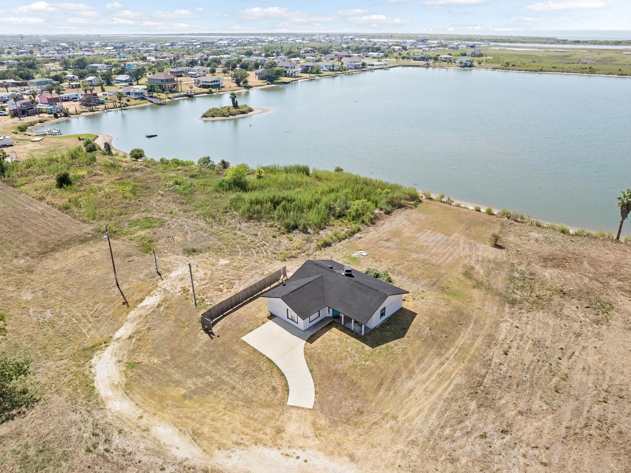 2055 Hwy 87