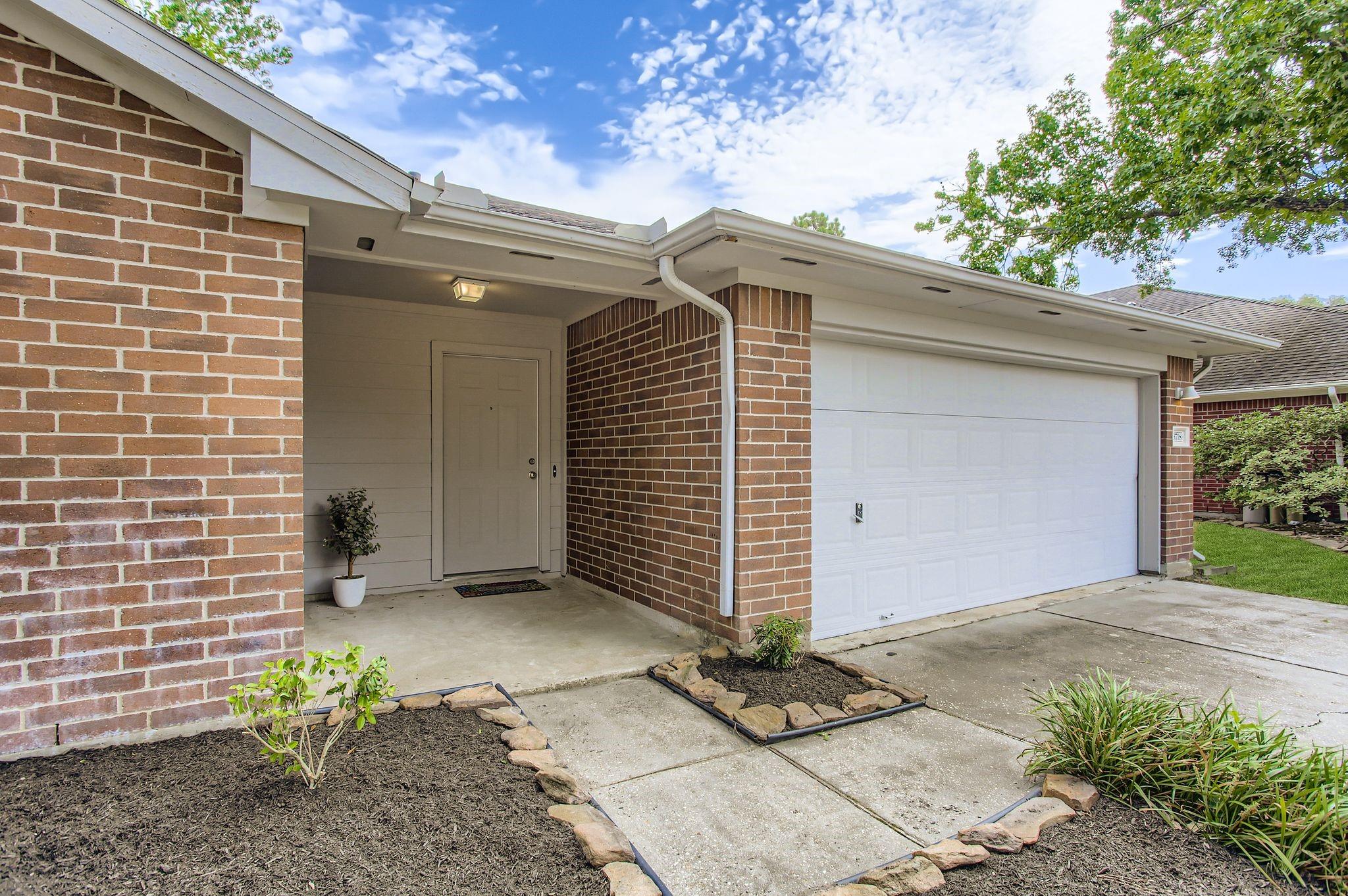 3718 Woodlace Drive