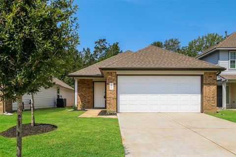 Photo of 1112 Copal Trail, Conroe, TX 77301 (MLS # 85286067)