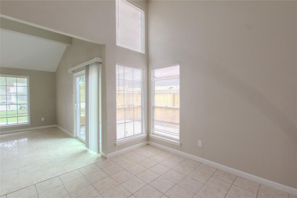 Photo of 3515 Mattingham Drive, Houston, TX 77066 (MLS # 32104377)