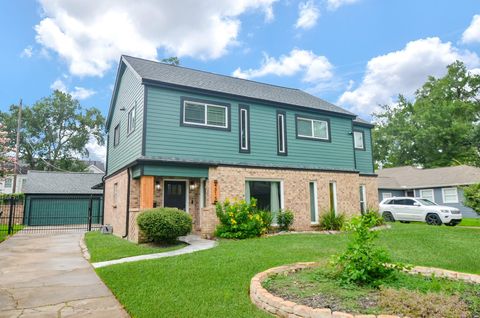 Photo of 4315 Fernwood Drive, Houston, TX 77021 (MLS # 70352604)