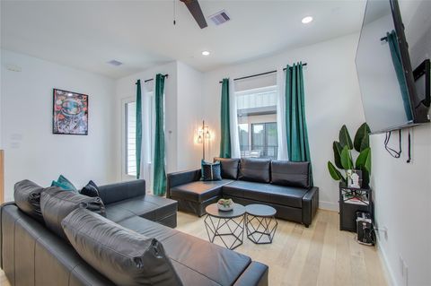 Photo of 2809 Anita Street, Houston, TX 77004 (MLS # 36692345)