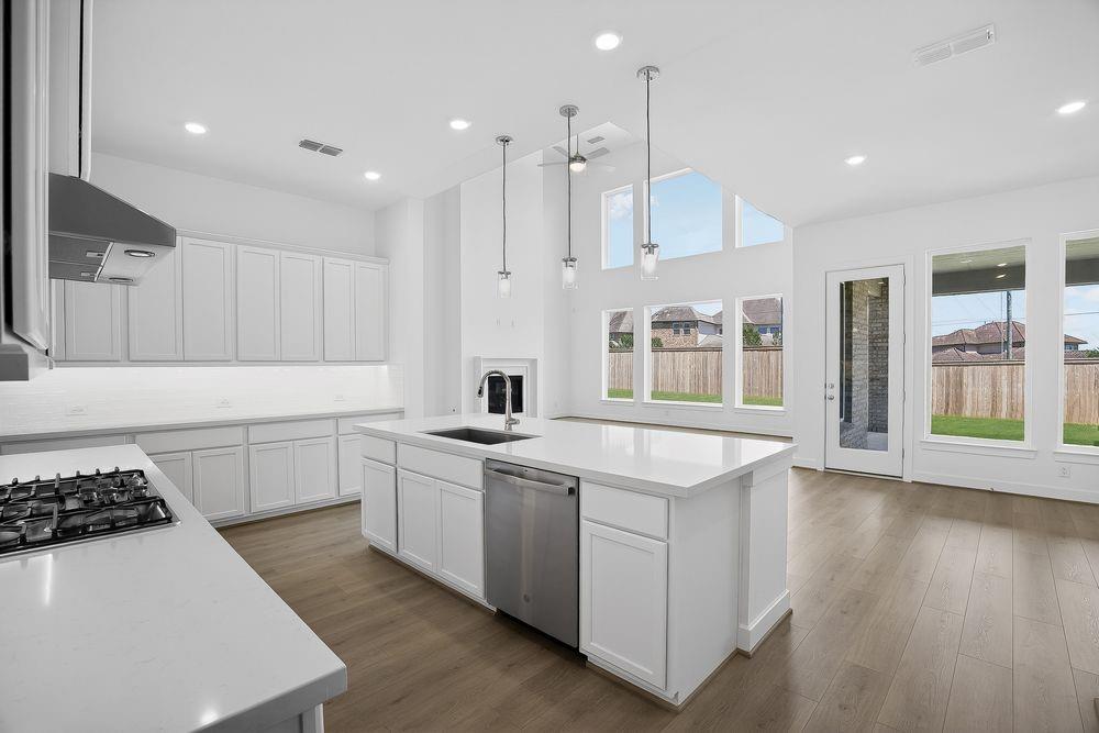 1677 Birch Lake Bend