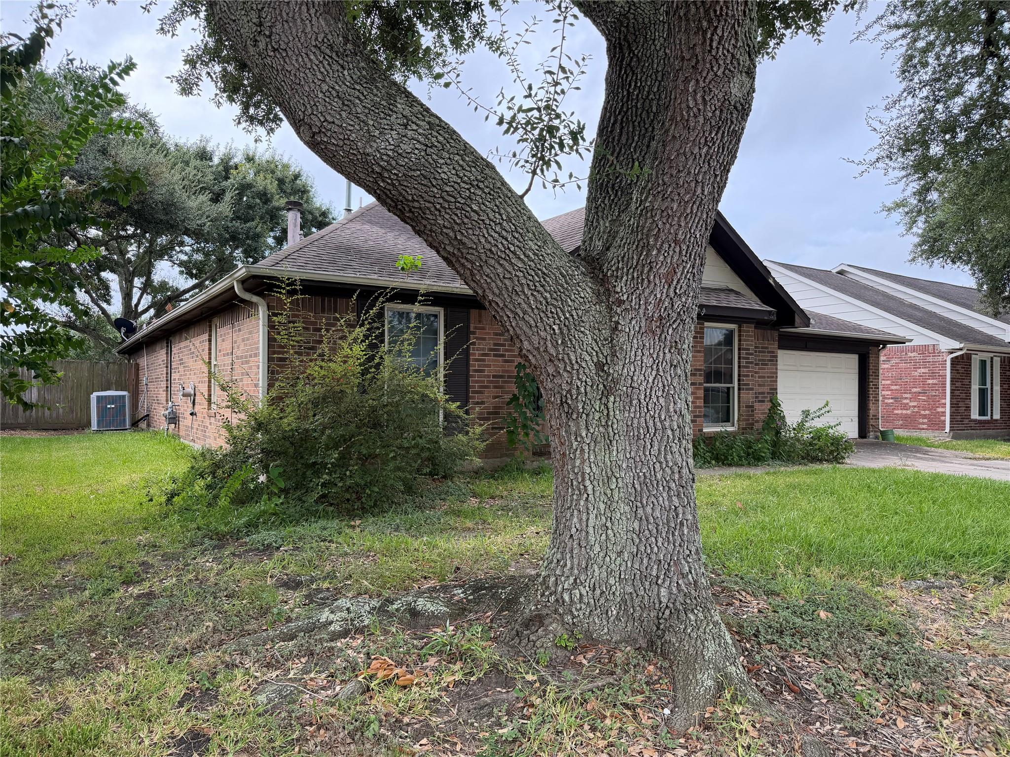 4905 Glenview Drive