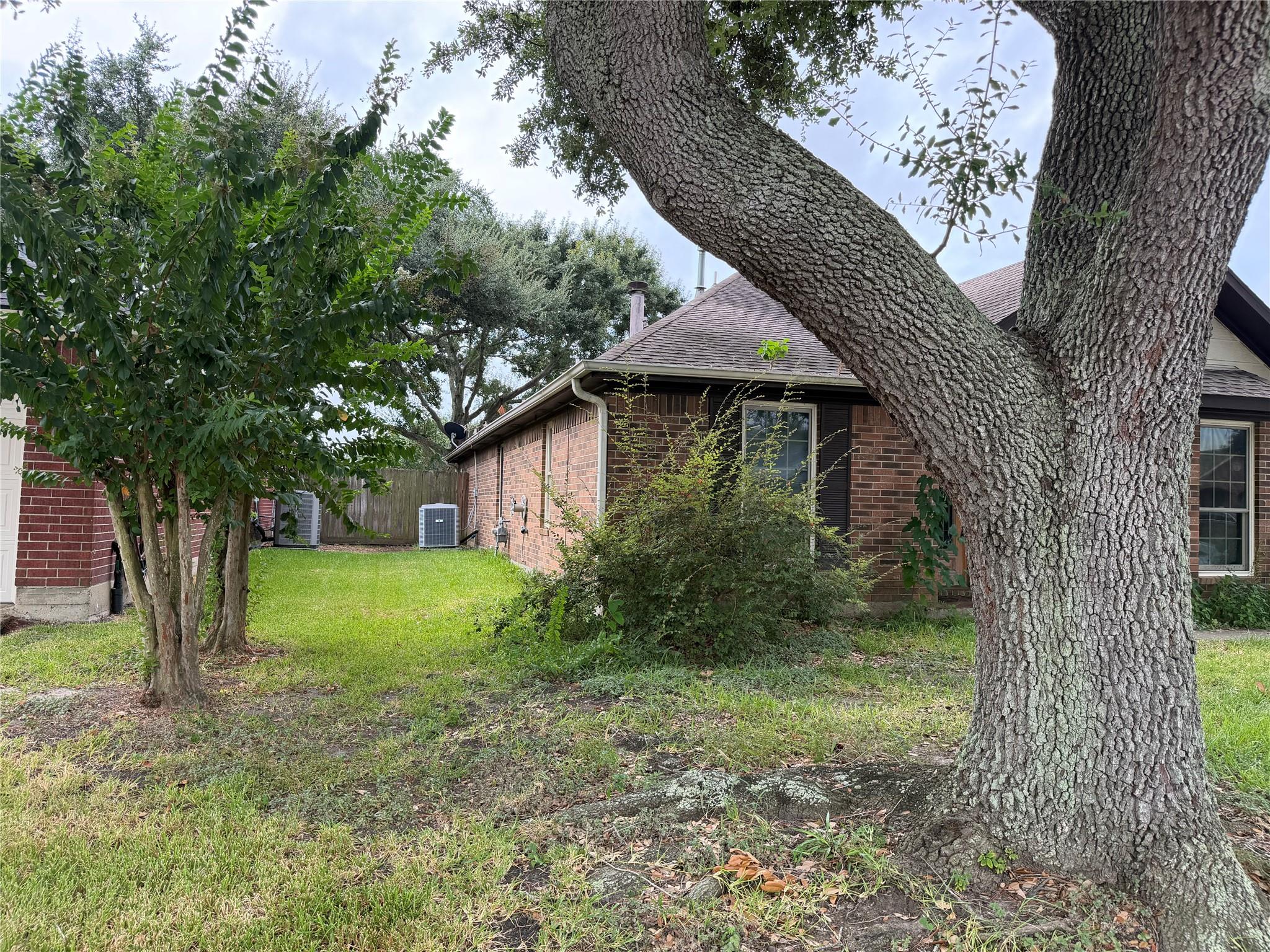 4905 Glenview Drive