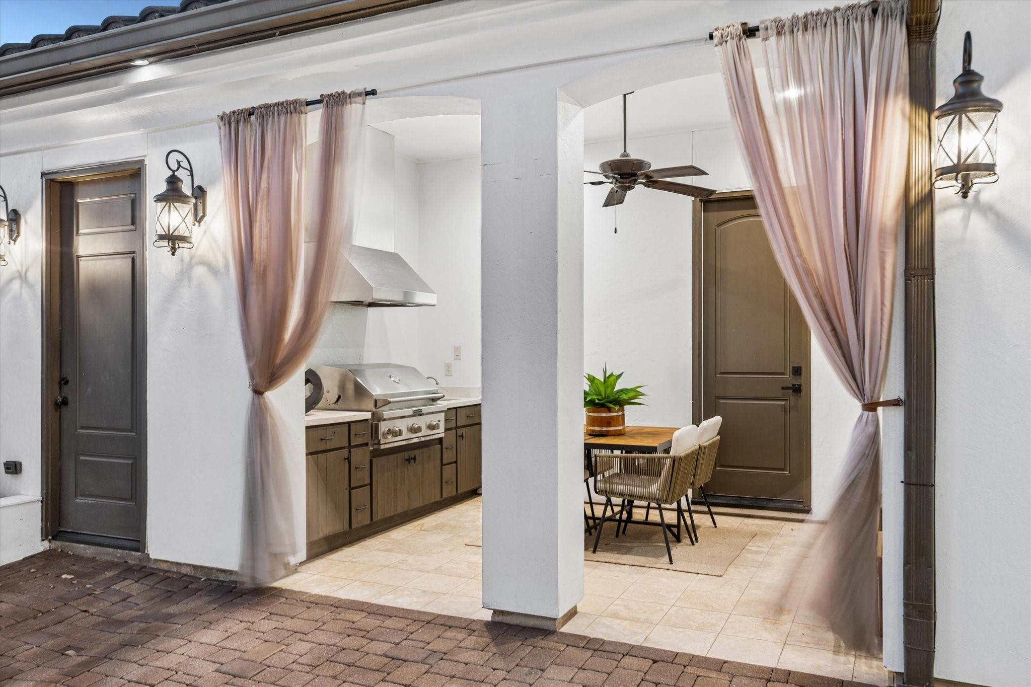 15307 Vista Creek Court