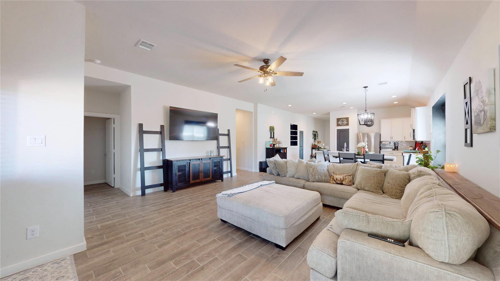 11206 Youngquist Drive