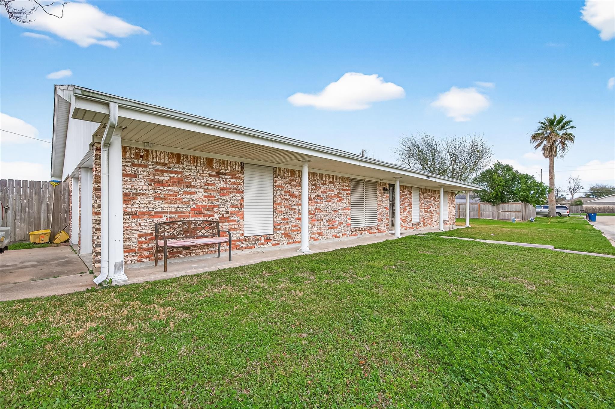 2510 Sunnycrest Drive