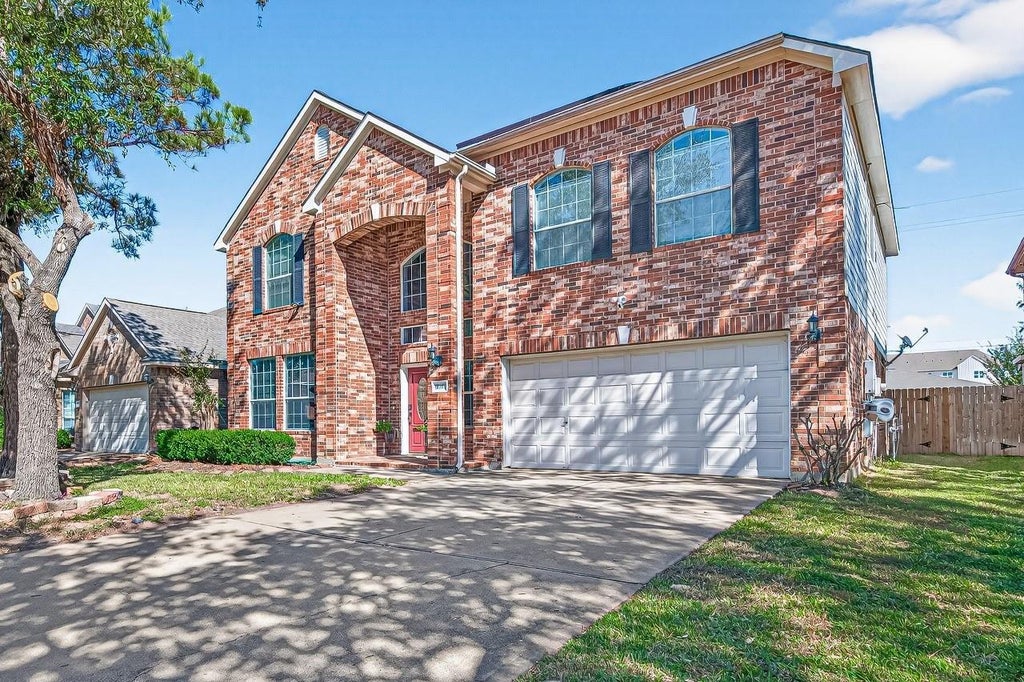 Photo of 7023 Westford Park Lane, Richmond, TX 77407 (MLS # 94865551)