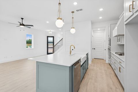 Tiny photo for 16038 Hayes Park Drive, Houston, TX 77079 (MLS # 85259230)