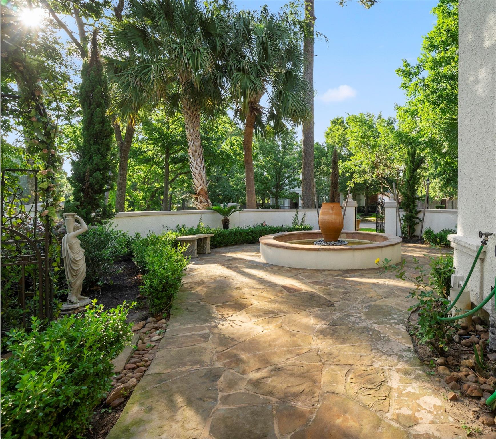 34 Forest Green Trail