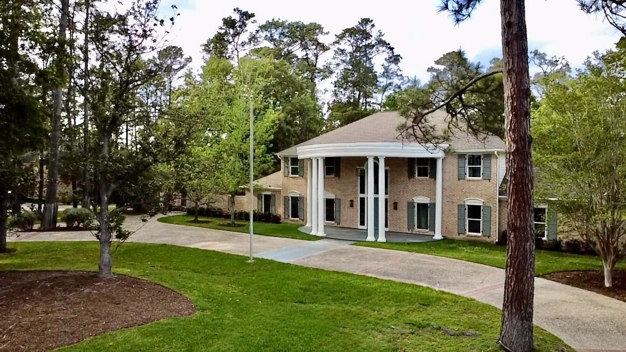 11314 S Williamsburg Drive