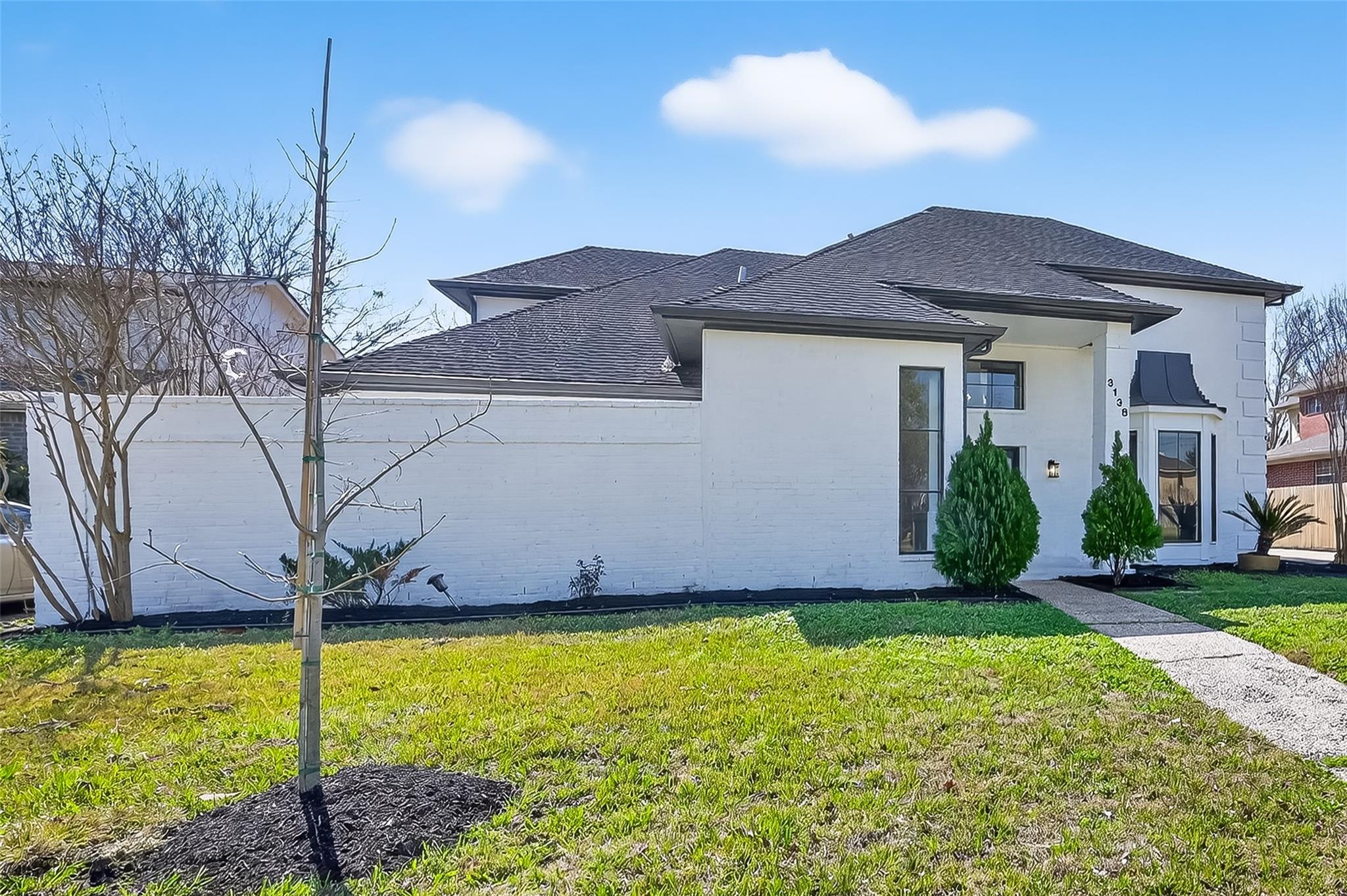 3138 Country Club Boulevard