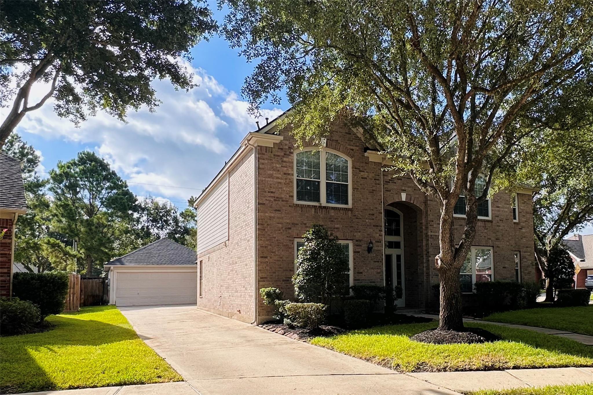 4602 Gardenlily Court