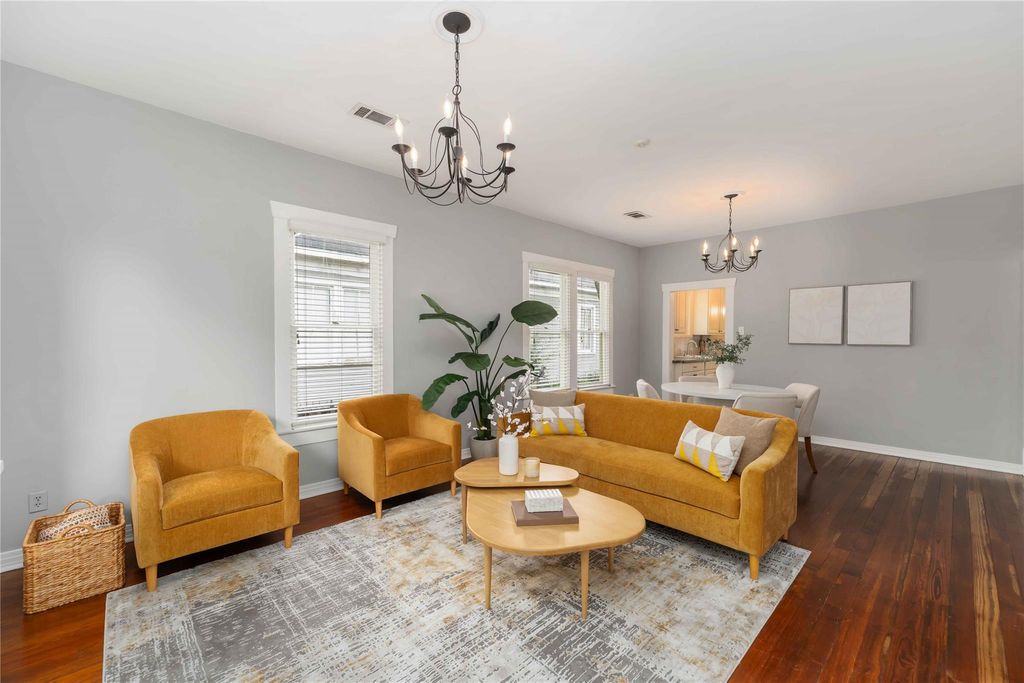 Photo of 1222 Arlington Street, Houston, TX 77008 (MLS # 11735911)