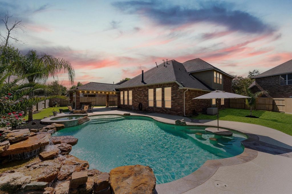 Photo of 13922 Desert Trace Court, Houston, TX 77044 (MLS # 55865587)