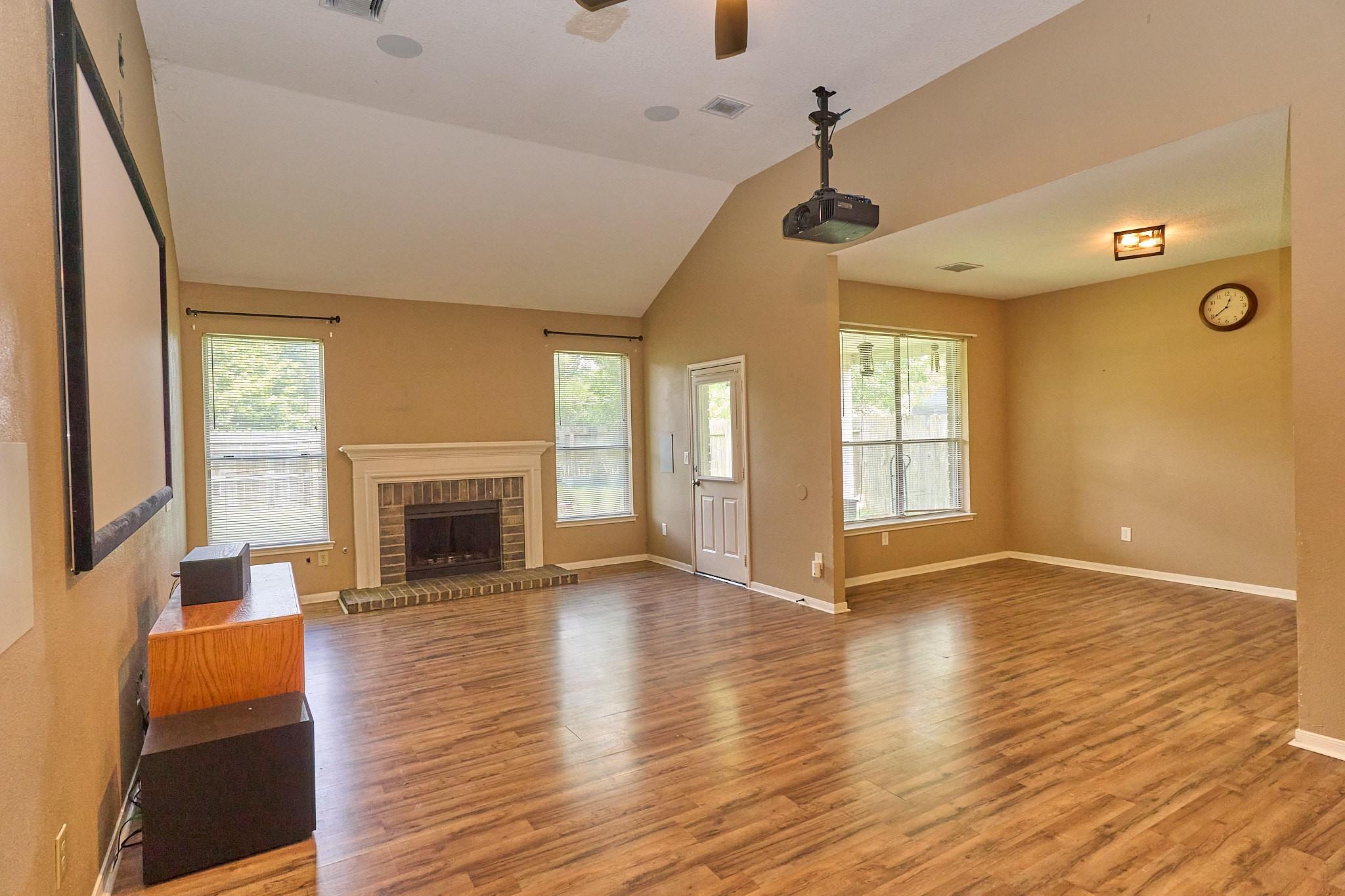 2922 Veva Drive