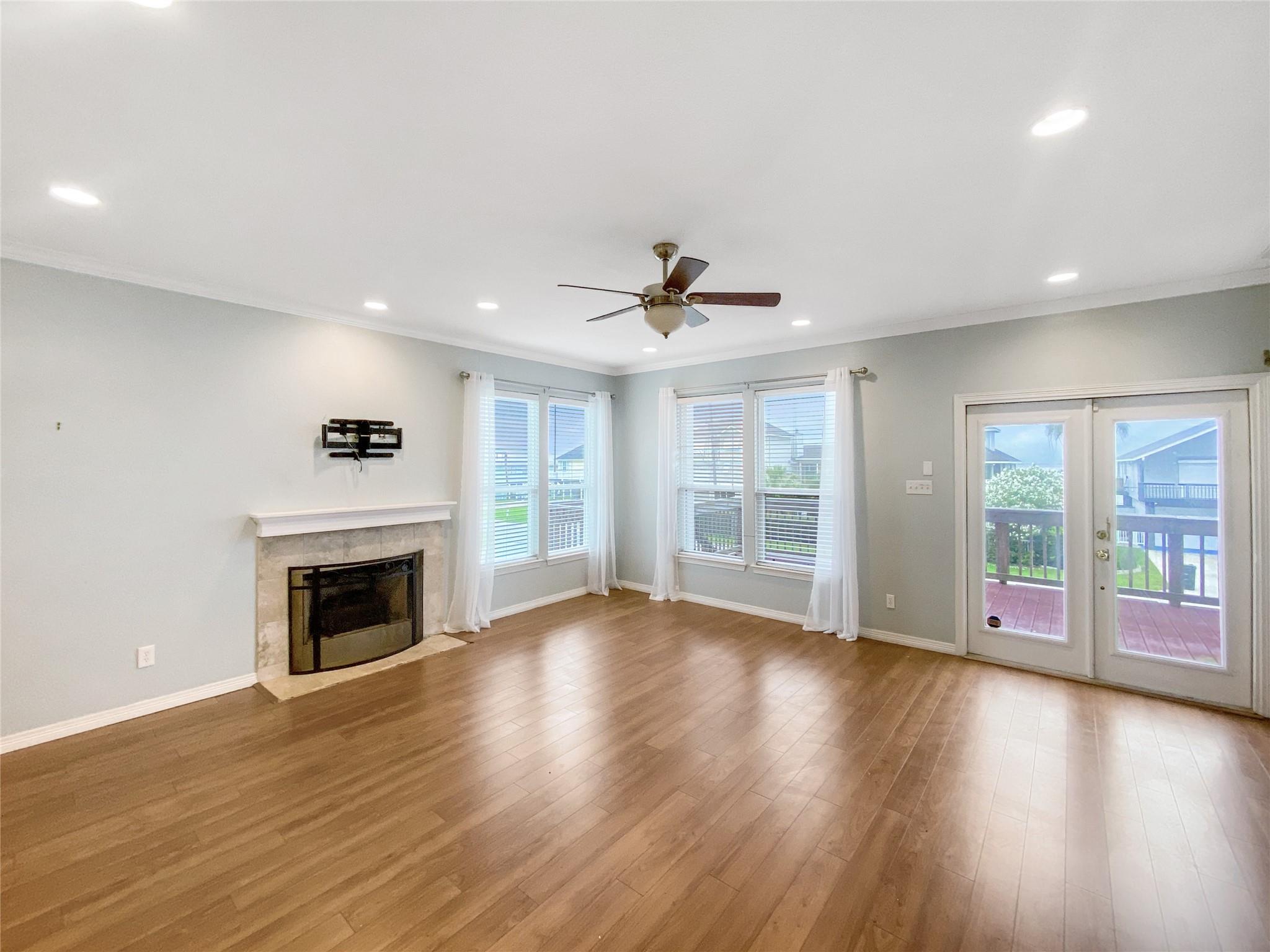 21927 Guadalupe Drive