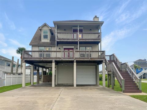 Homes For Sale - 21927 Guadalupe Drive<br/> Galveston, TX 77554