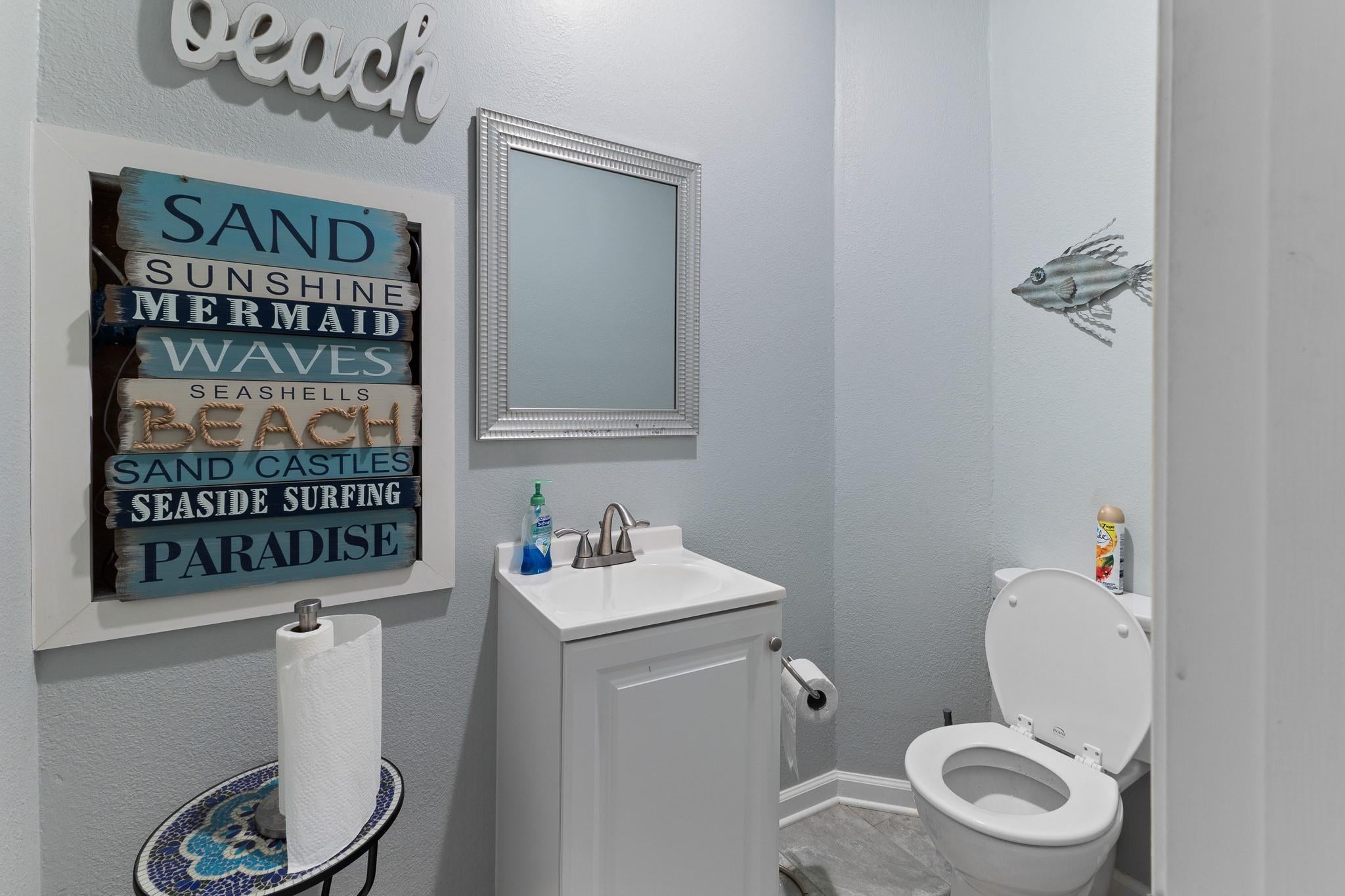 Jamaica Beach, Texas, 77554, United States, 3 Bedrooms Bedrooms, ,4 BathroomsBathrooms,Residential,Active,2025582